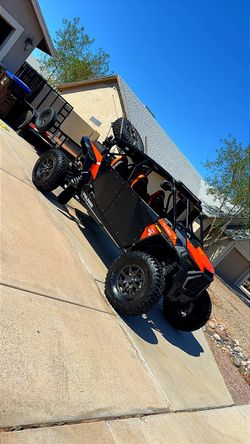 Polaris UTV Side-by-Side