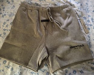 Essentials shorts dark oat size XL
