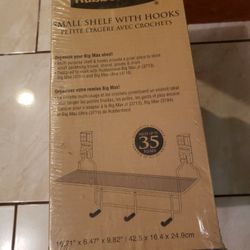 Small Shelfs With Hooks 10 Each