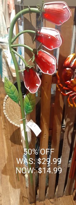 Solar Red Flower Yard Stake

