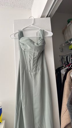 Prettylittlething dress