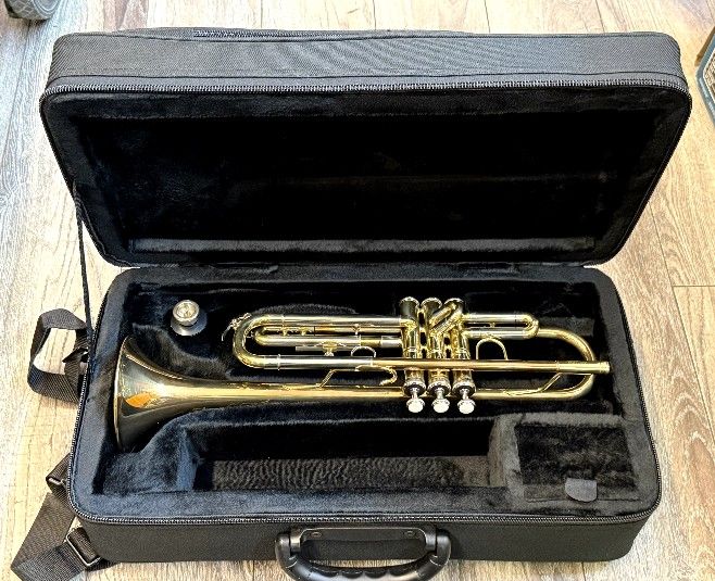 Jean Baptiste JBTP483LE Trumpet - Reconditioned - Excellent Case