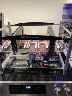 CryptoCase Open-Air GPU Mining Rig