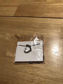 Brand new silver heart necklace on 18” chain