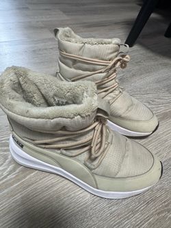 Puma used sneakers  size 6