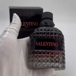 Valentino Uomo Born In Roma Coral Fantasy Eau de Toilette
