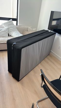 King bed bed boxes / 2 twin bed frames