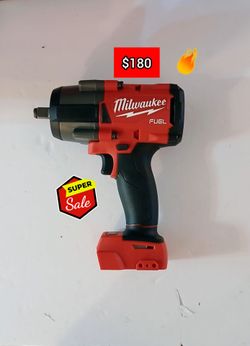 Milwaukee FUEL Cordless Impact Wrench Tool Only