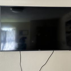 65 Inch Smart Tv Comes With Brand New Wall Mount
