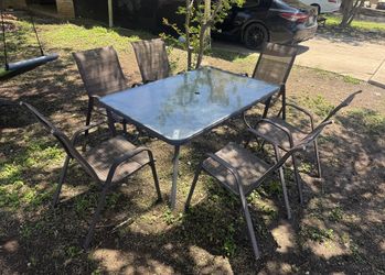 Patio Table & Chairs