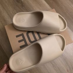Size 12 Yeezy Slides(Bought From Adidas)