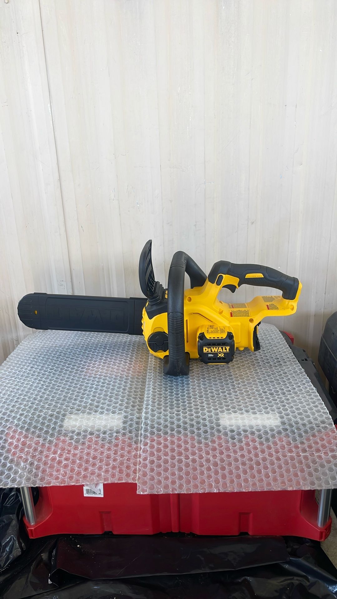 DEWALT DCCS620B 20V Max Compact Cordless Chainsaw with Brushless Motor, Tool Only