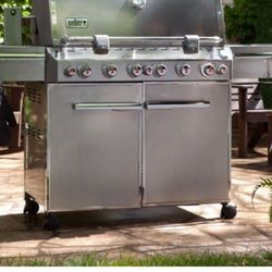 New weber summit S-670 propane LP grill #(contact info removed)