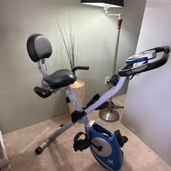 Moving Must Sell Xterra Stationary Bike