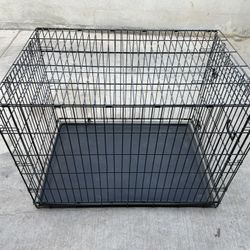 Black kennel Crate