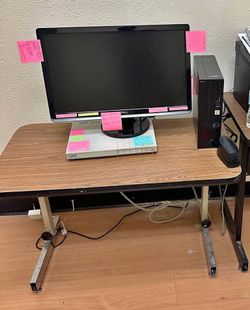 Office desk 