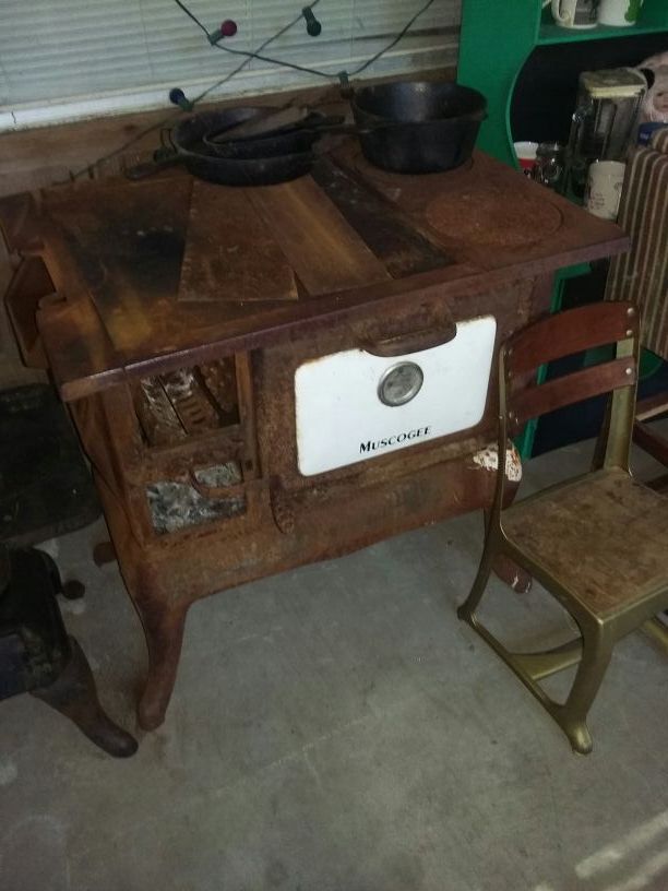 MUSCOGEE WOOD BURNING COOK STOVE for Sale in Dade City, FL - OfferUp
