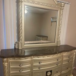 ashley bedroom furniture 