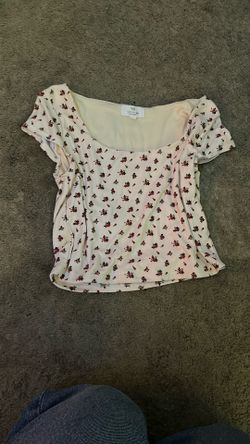 Two Cropped Short Sleeve Blouses- Floral&Black- Size Medium