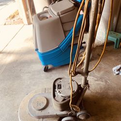 Misc Cleaning Service Equipments 