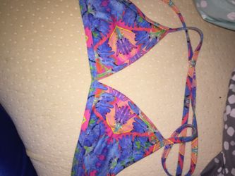 Jolyn bikini