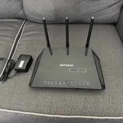 NetGear Router R6700 - AC1750