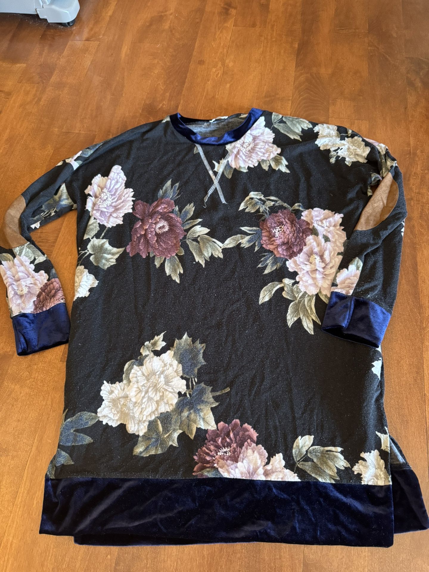 Woman’s Egy Elbow Patch Floral Dress Shipping Available