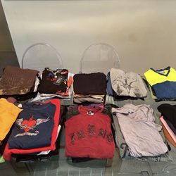 Large Selection, Men’s Vintage T-Shirts, Sweater, Graphic Ts Solid, Vibrant Colors, Small Medium All Different Brands