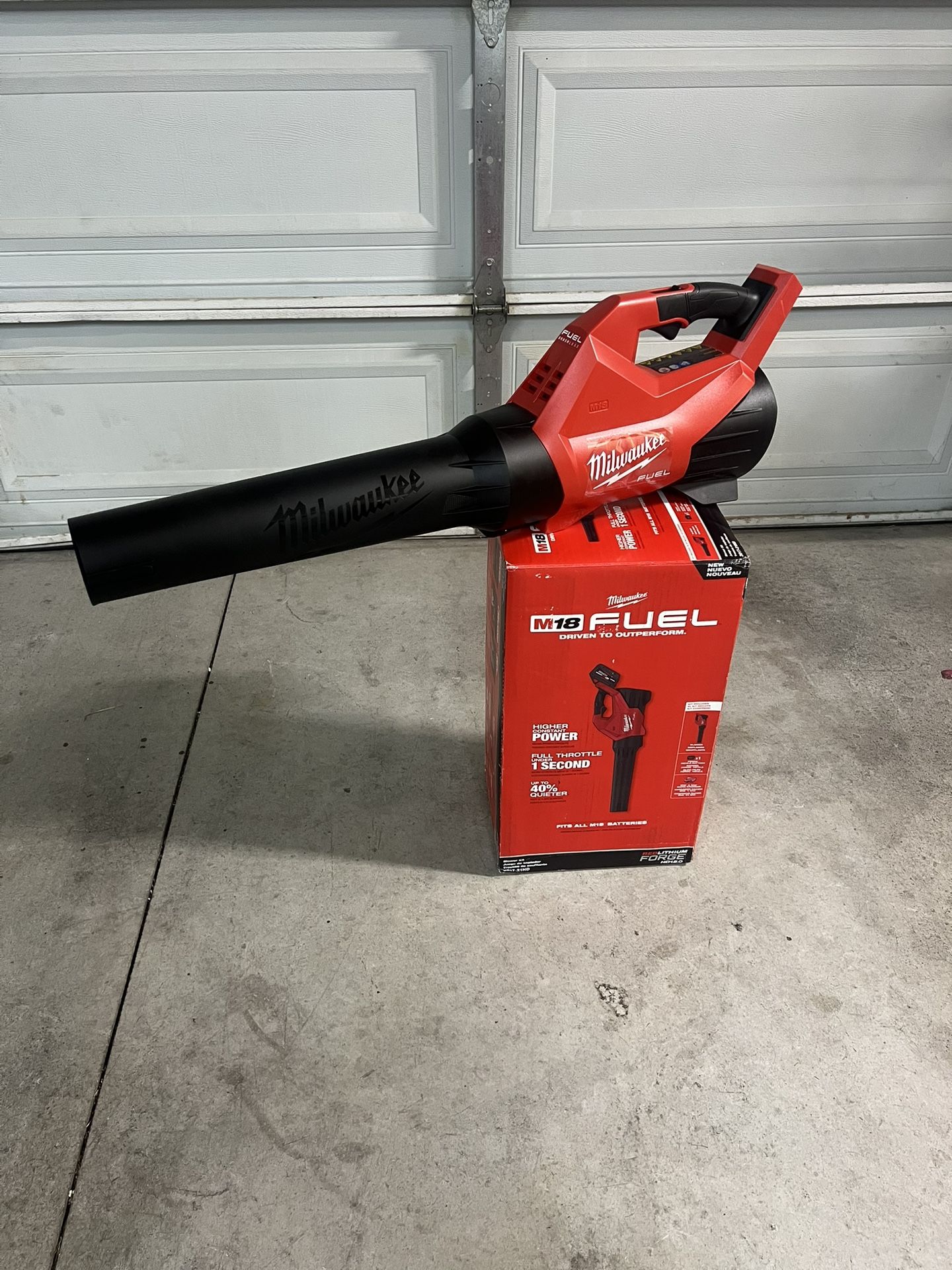 New Milwaukee M18 FUEL 120 MPH 500 CFM 18V Lithium-Ion Brushless Cordless Handheld Blower (Tool-Only)