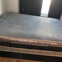 Queen Mattress And Box Spring 
