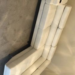 Moderno White RAF Sectional &Couch and Living Room set