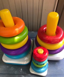 Toddler toys 🧸 used clean $10 for the bundle Slauson/van ness check all my other listings