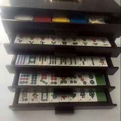 Mah-jong Set
