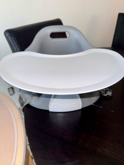 UPSEAT BAY CHAIR