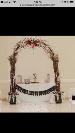 Wedding arch
