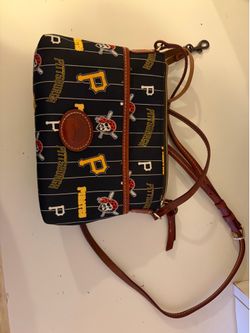 Dooney & Bourke Bag
