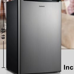 Mini fridge (Galanz 3.3 Cu ft )