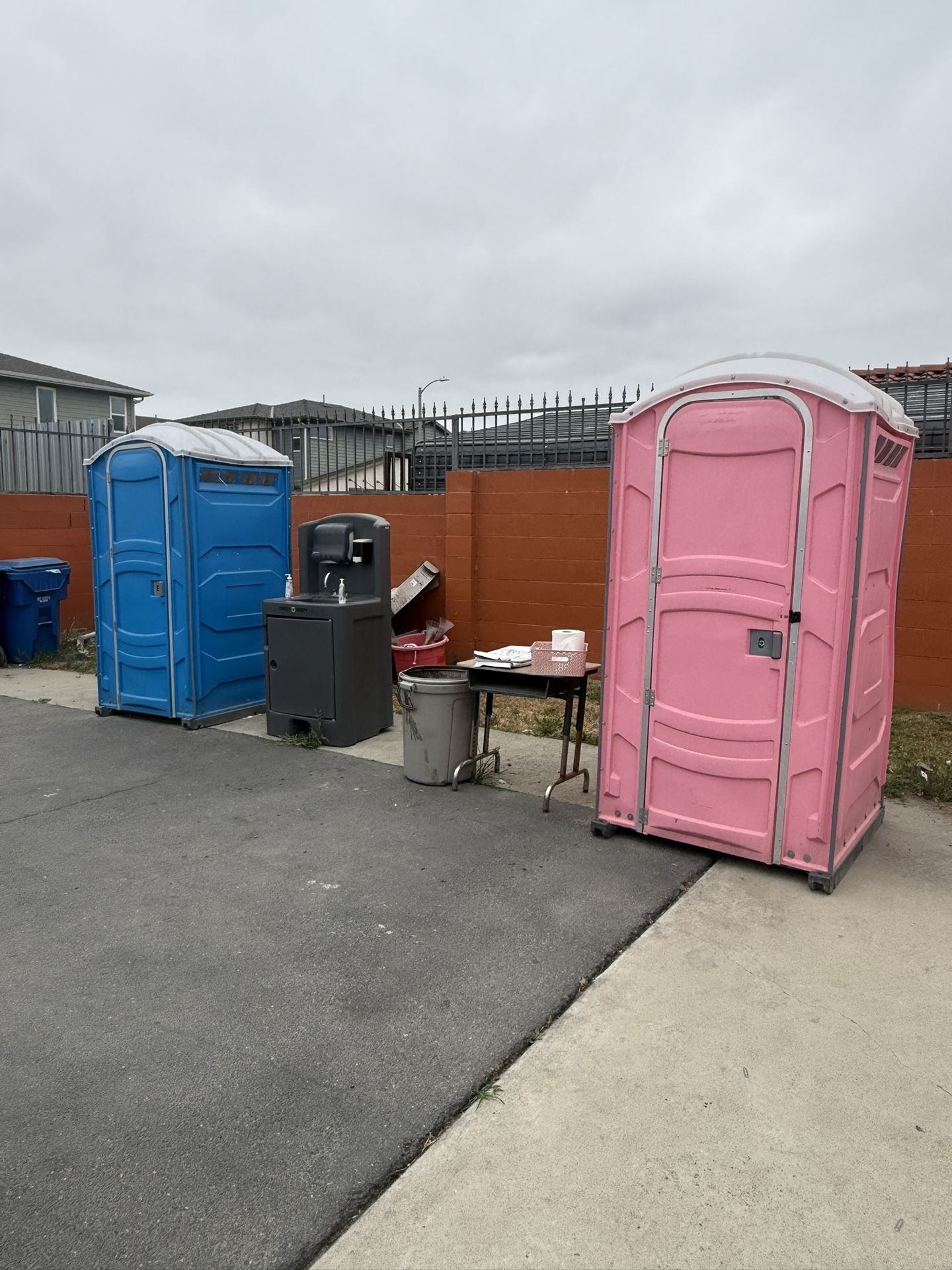 2 Portable Bathrooms Clean And Good Condition