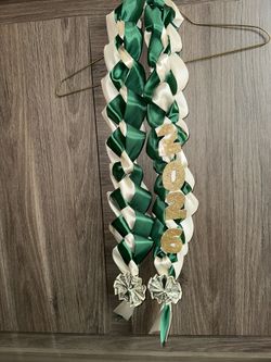 Ribbon Lei