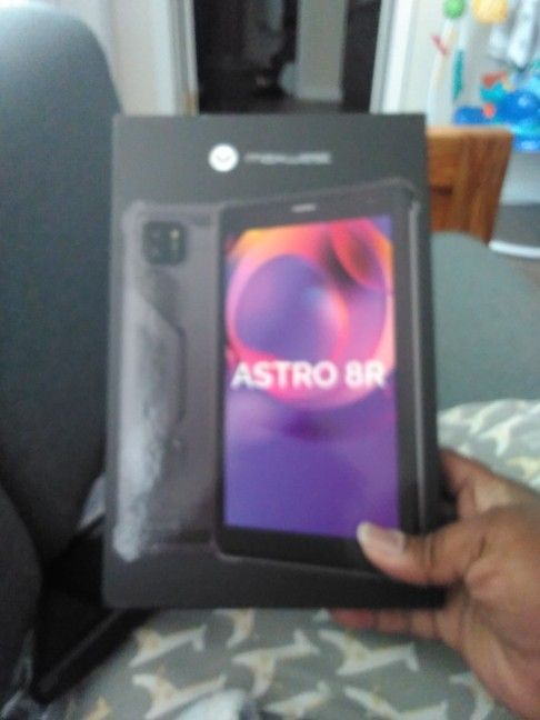 Astro 8R tablet