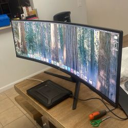 Asus Curved Gaming Monitor 