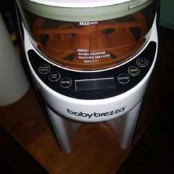 Baby Brezza Only Used 3 Times