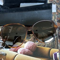 Dior sunglasses 