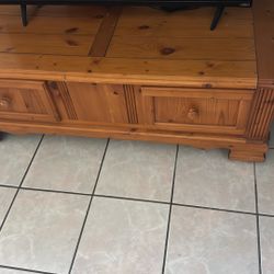 TV Stand 