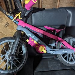 CHILLAFISH GIRLS BALANCE BIKE 
