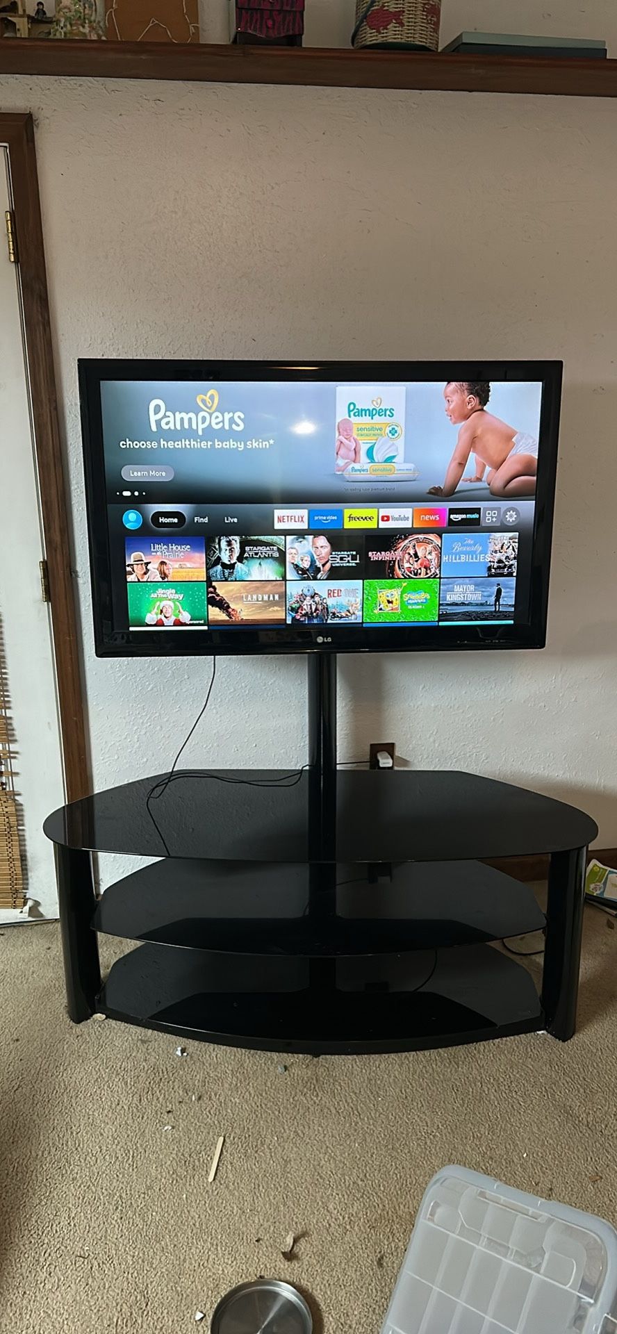 Lg Tv With Stand
