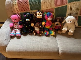 Build  A Bear Lot