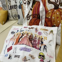 beautiful canvas tote bag Taylor Swift