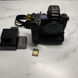 Nikon Z6 ii  Mirrorless Camera 