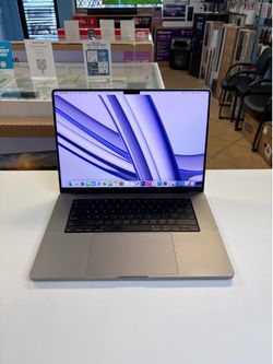 MacBook Pro 16inch M1 Max - 64GB Ram -2TB ssd Space Gray